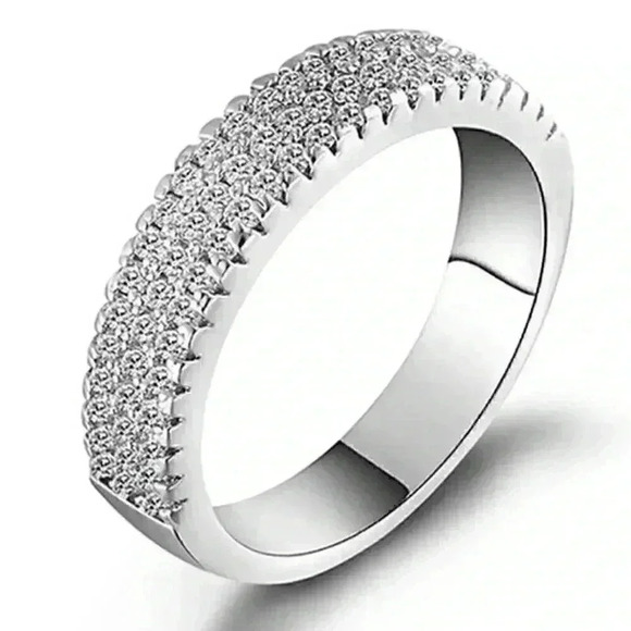 NEW Gorgeous 925 Silver CZ 2pc Engagement/Wedding Set - Picture 5 of 6